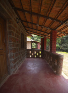 porch without chair (1)
